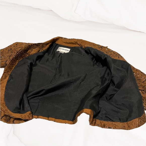 Women's Size 0 Chico’s Silk Beaded Jacket Beautiful Design - Picture 9 of 15